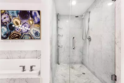 244 Biscayne Blvd #4604, Miami, FL 33132 - Photo 25