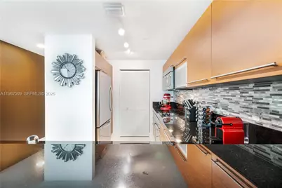 244 Biscayne Blvd #4604, Miami, FL 33132 - Photo 15