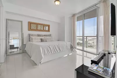 465 Brickell Ave #5102, Miami, FL 33131 - Photo 5