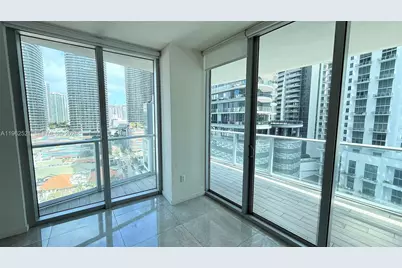 1100 S Miami Ave #1710, Miami, FL 33130 - Photo 9