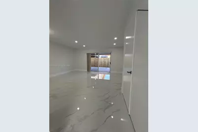 8079 NW 8th St #10, Miami, FL 33126 - Photo 1