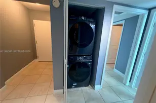 2641 N Flamingo Rd, Sunrise, FL 33323 - Photo 23