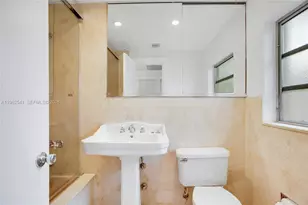 50 Park Dr, Bal Harbour, FL 33154 - Photo 19