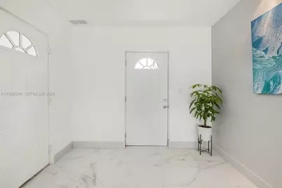 3621 SW 35th St, West Park, FL 33023 - Photo 9