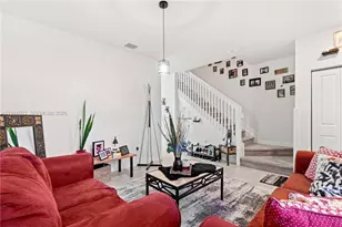 11438 W 34th Ct, Hialeah, FL 33018 - Photo 3