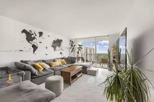 2801 NE 183rd St, Aventura, FL 33160 - Photo 5