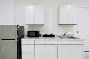 1063 SW 142nd Ave, Miami, FL 33184 - Photo 3