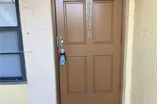 8936 NW 21st St, Pembroke Pines, FL 33024 - Photo 1