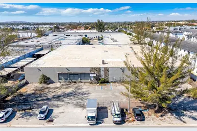 7620 W 2nd Ct, Hialeah, FL 33014 - Photo 3
