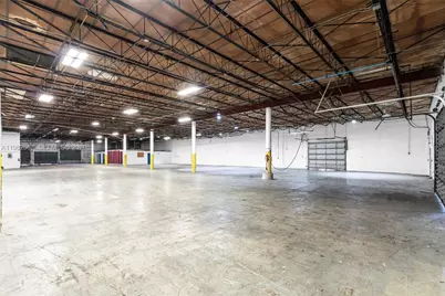 7620 W 2nd Ct, Hialeah, FL 33014 - Photo 21