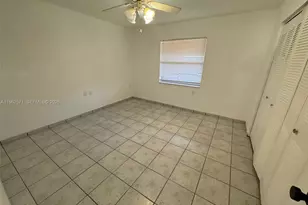 11289 SW 88th St, Miami, FL 33176 - Photo 15