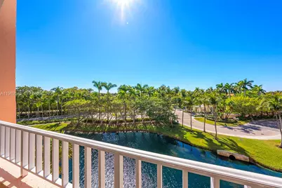 747 Crandon Blvd #409, Key Biscayne, FL 33149 - Photo 21