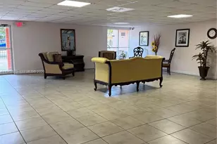 6190 W 19th Ave, Hialeah, FL 33012 - Photo 5