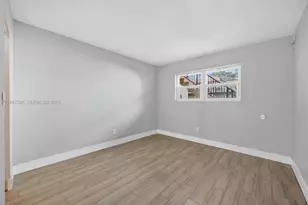 8550 SW 109th Ave, Miami, FL 33173 - Photo 17