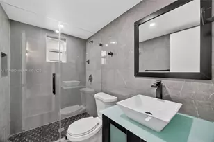 8550 SW 109th Ave, Miami, FL 33173 - Photo 15