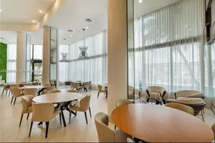 1000 W Island Blvd, Aventura, FL 33160 - Photo 41