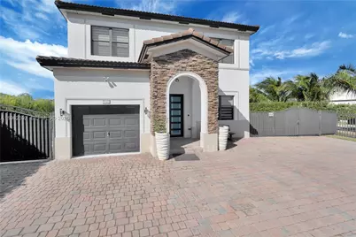 27602 SW 134th Ct, Homestead, FL 33032 - Photo 1