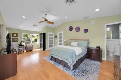 11625 SW 70th Ave, Pinecrest, FL 33156 - Photo 15