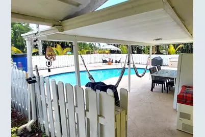 10646 Barn Rd, Lake Worth, FL 33449 - Photo 3