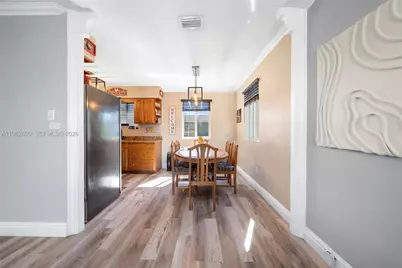 1168 W 24th St, Hialeah, FL 33010 - Photo 27