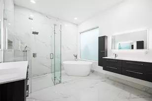 2497 Bay Isle Dr, Weston, FL 33327 - Photo 19