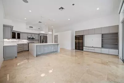 2497 Bay Isle Dr, Weston, FL 33327 - Photo 9