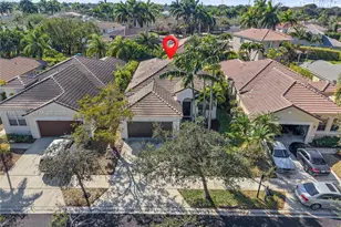 625 Bald Cypress Rd, Weston, FL 33327 - Photo 33