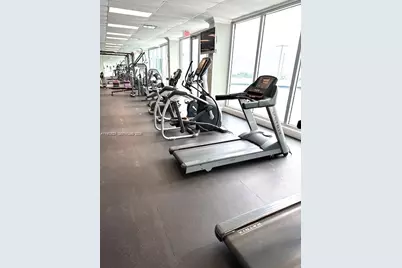 7135 Collins #533, Miami Beach, FL 33141 - Photo 19