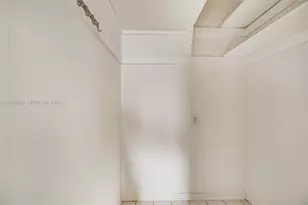 835 Meridian Ave, Miami Beach, FL 33139 - Photo 9