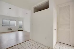 835 Meridian Ave, Miami Beach, FL 33139 - Photo 15