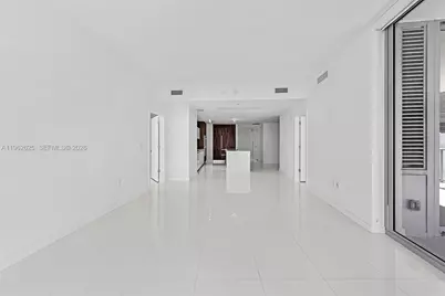 851 NE 1st Ave #1012, Miami, FL 33132 - Photo 23