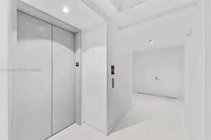 851 NE 1st Ave, Miami, FL 33132 - Photo 35