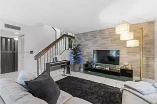 4726 SW 67th Ave, Miami, FL 33155 - Photo 9