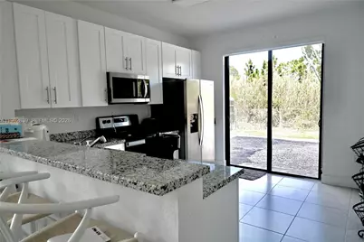 11855 SW 227th St, Miami, FL 33170 - Photo 9