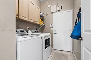 16400 NW 15th St, Pembroke Pines, FL 33028 - Photo 55