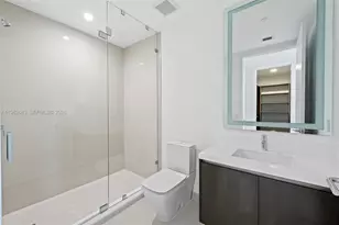 851 NE 1st Ave, Miami, FL 33132 - Photo 23