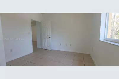 50 E 21st St #202, Hialeah, FL 33010 - Photo 15