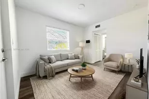 1710 NW 1st Ct, Miami, FL 33136 - Photo 3