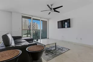 31 SE 5th St, Miami, FL 33131 - Photo 5