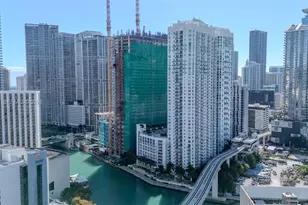 31 SE 5th St, Miami, FL 33131 - Photo 51