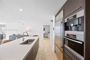 17001 Collins Ave, Sunny Isles Beach, FL 33160 - Photo 37