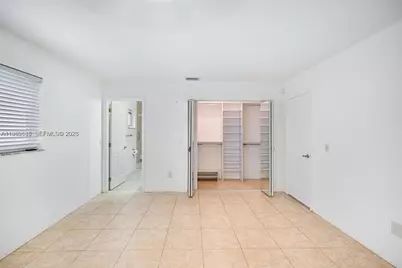 107 SE 5th St #N, Dania Beach, FL 33004 - Photo 17