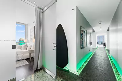 1100 Biscayne Blvd #5706, Miami, FL 33132 - Photo 3