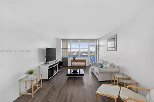 7441 Wayne Ave, Miami Beach, FL 33141 - Photo 3