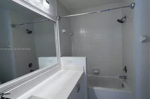 109 Gables Blvd, Weston, FL 33326 - Photo 7