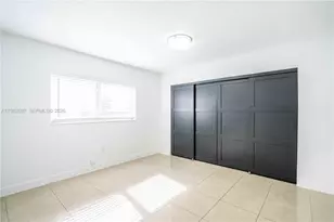 1940 Biarritz Dr, Miami Beach, FL 33141 - Photo 9