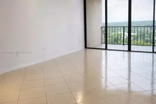 1470 NE 123rd St, North Miami, FL 33161 - Photo 1