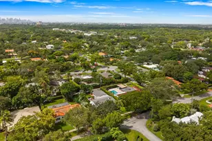 318 NE 105th St, Miami Shores, FL 33138 - Photo 29