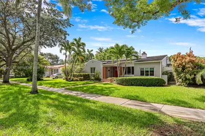 318 NE 105th St, Miami Shores, FL 33138 - Photo 49