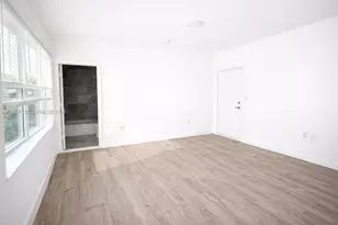 402 NW 12th Ave, Miami, FL 33128 - Photo 3